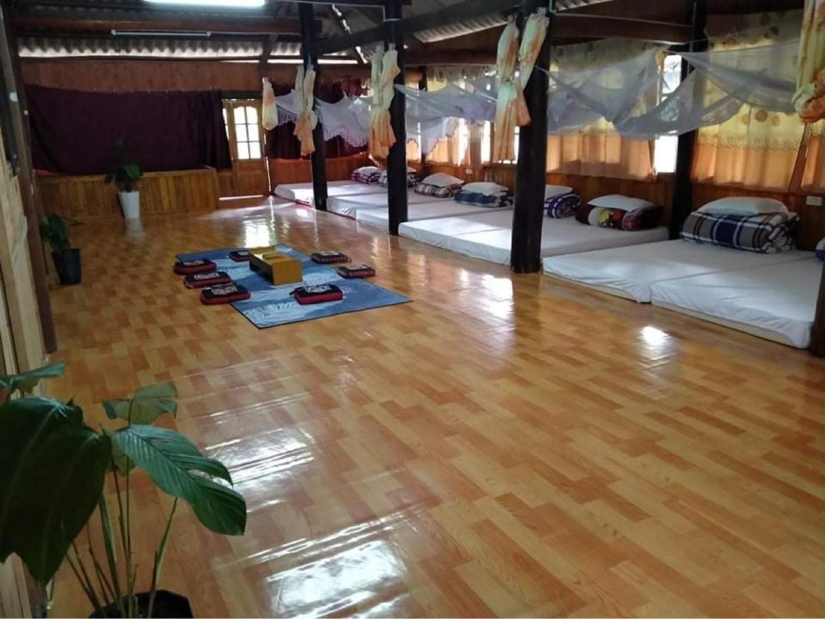 Anh Duc Homestay サパ エクステリア 写真