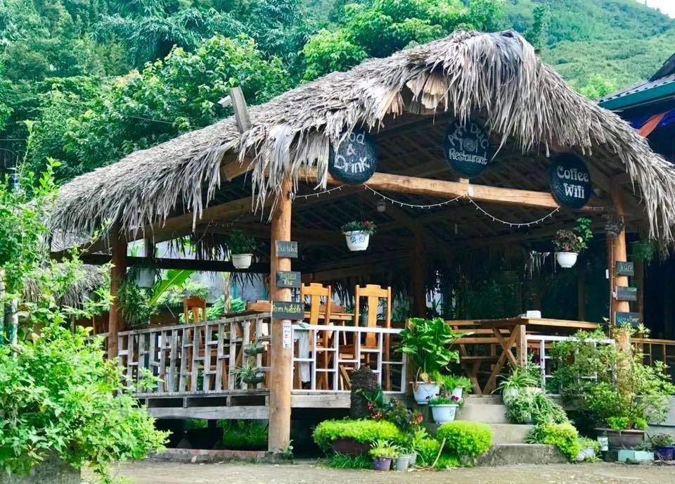 Anh Duc Homestay サパ エクステリア 写真