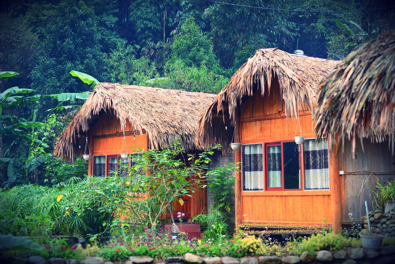 Anh Duc Homestay サパ エクステリア 写真
